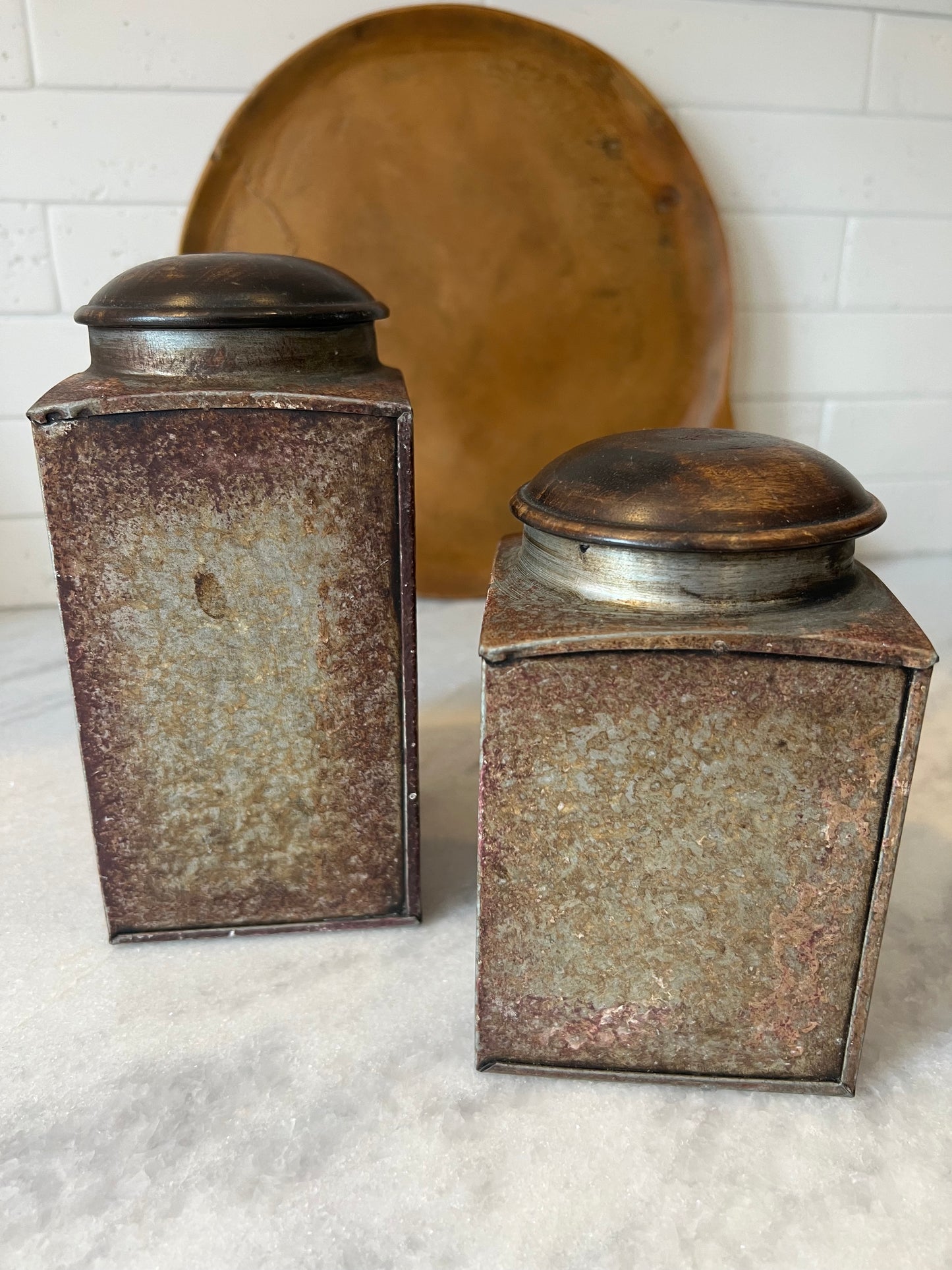 Spice tins