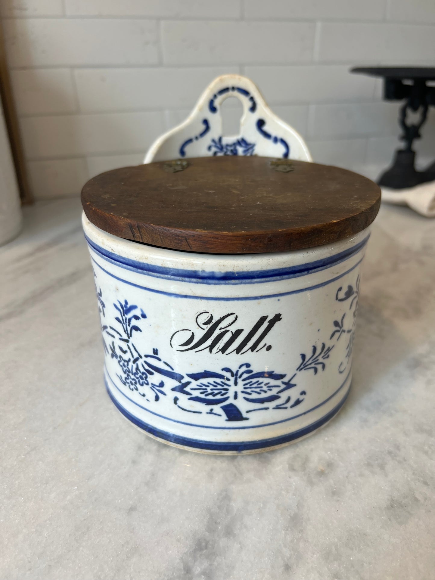 German Salt box container